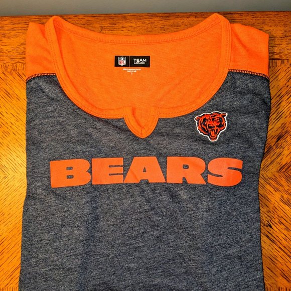 NWT NFL Team Apparel Women’s Cut V-Neck Short Sleeve Tshirt Small Chicago Bears - Picture 3 of 7